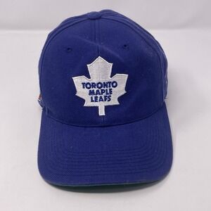 Vintage 90s Sports Specialties Toronto Maple Leafs NHL Center Ice Snapback Hat